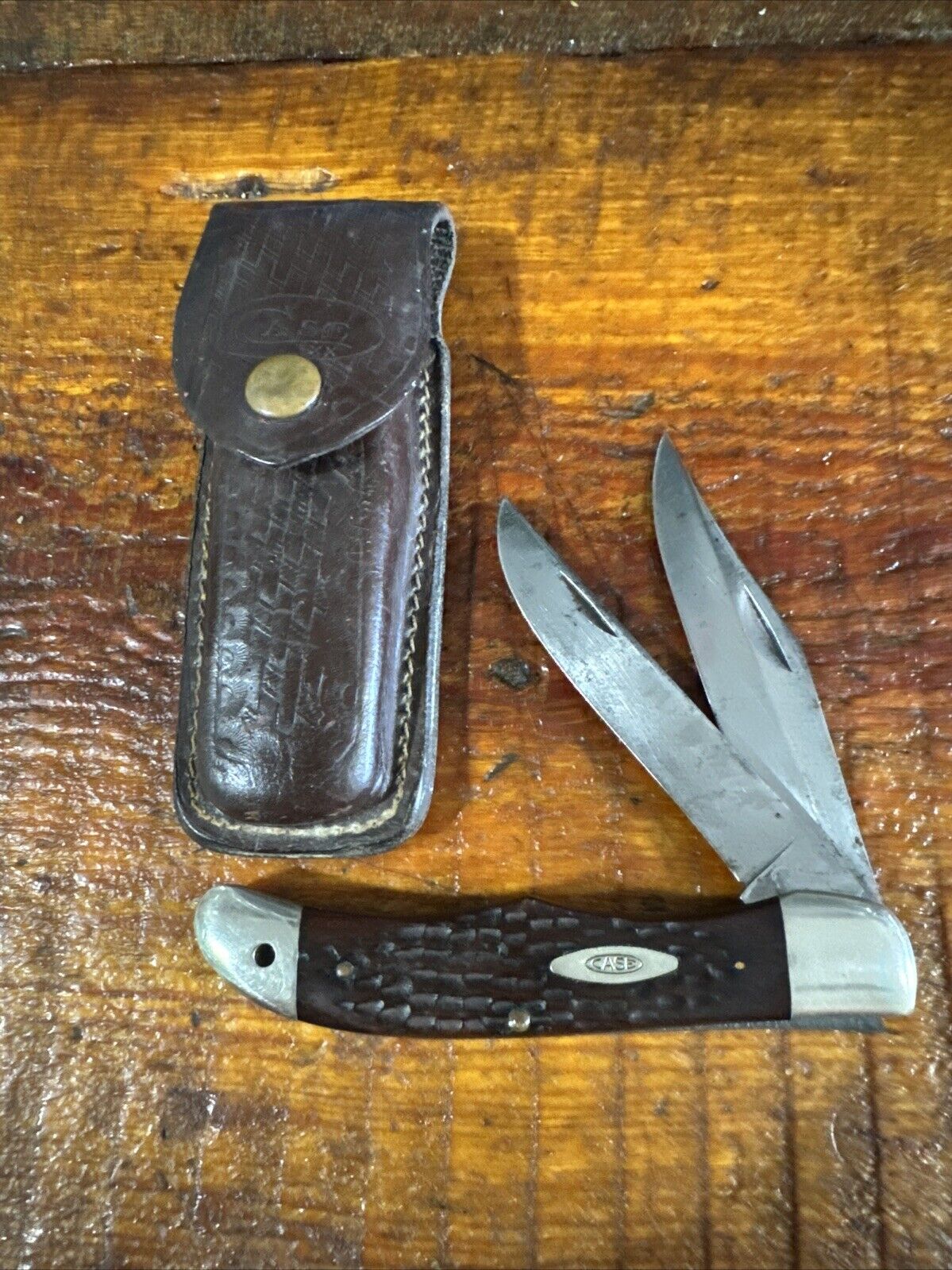 Vintage 1970 CASE #6265SAB TEN DOT FOLDING HUNTER POCKET KNIFE.  (189)
