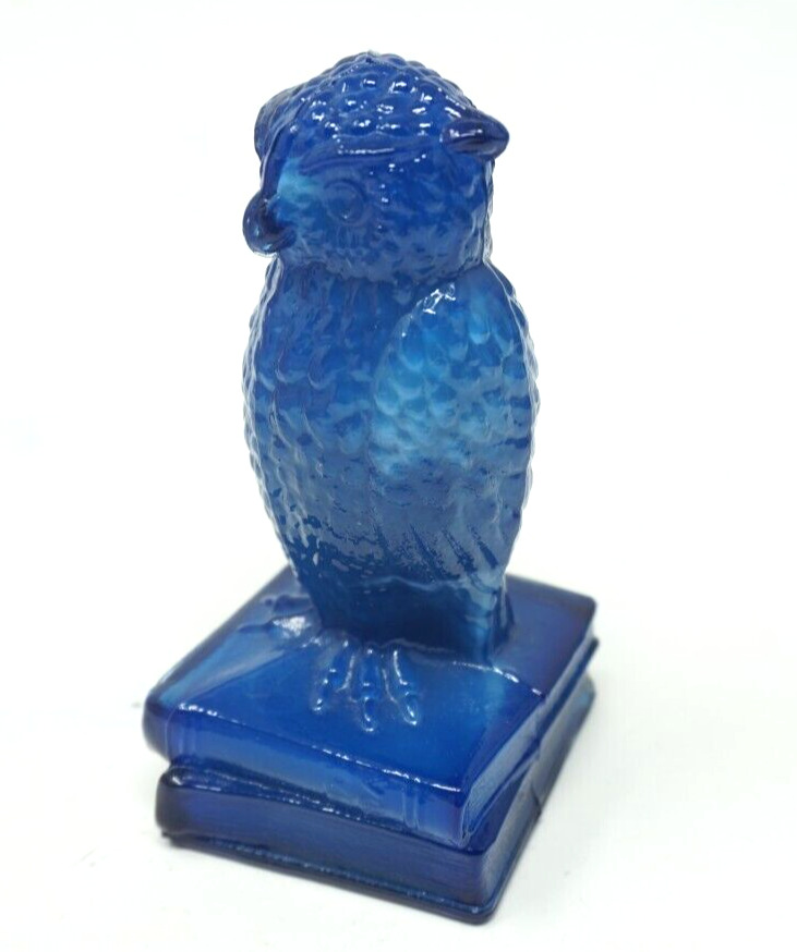 Vintage Degenhart Blue White Marble Glass Wise Owl 3.5\