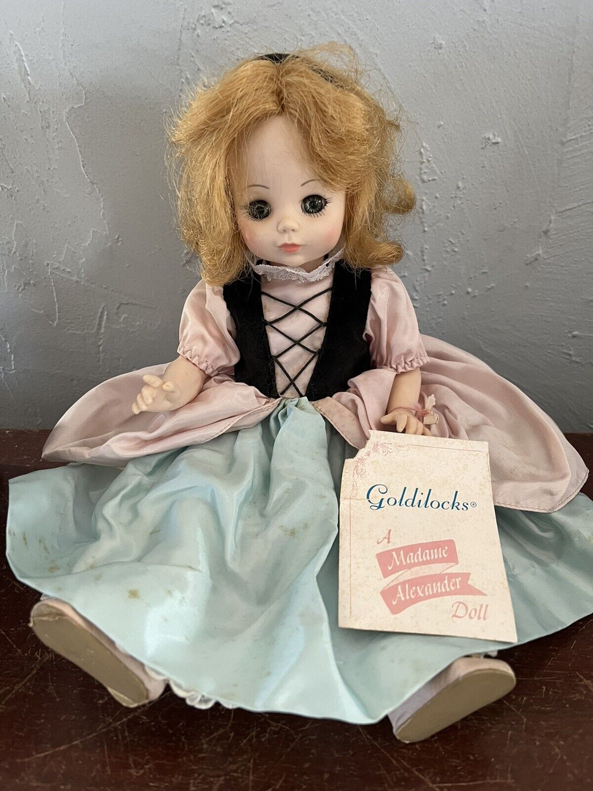 Vintage Madame Alexander Goldilocks 13\
