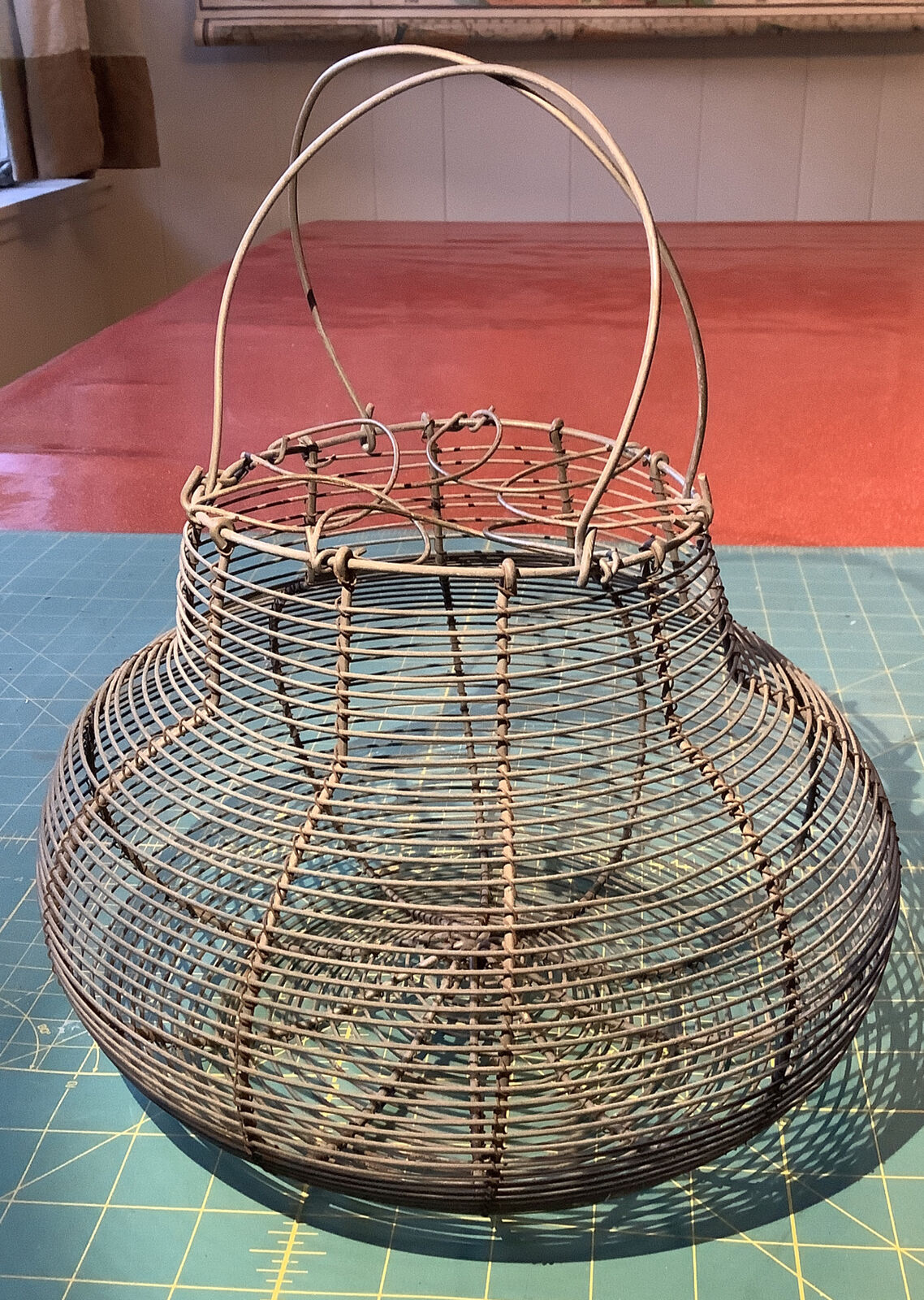 Antique vtg French Wire Egg Basket Farmhouse Decor Handle Coop genuine large