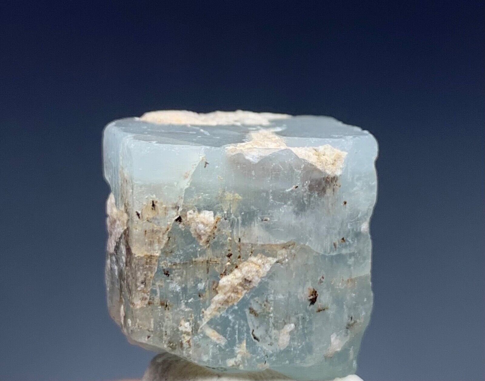 75 Cts Natural Goshenite Crystal from Afghanistan.
