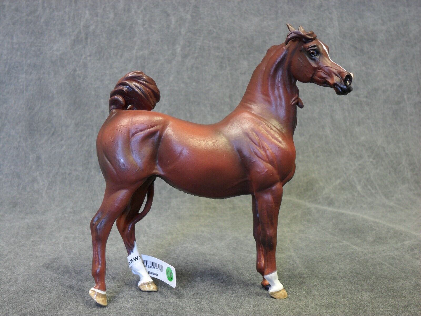 WIA NEW * Arabian Mare - Chestnut * Horraw Studios 1:18 Scale Model Horse