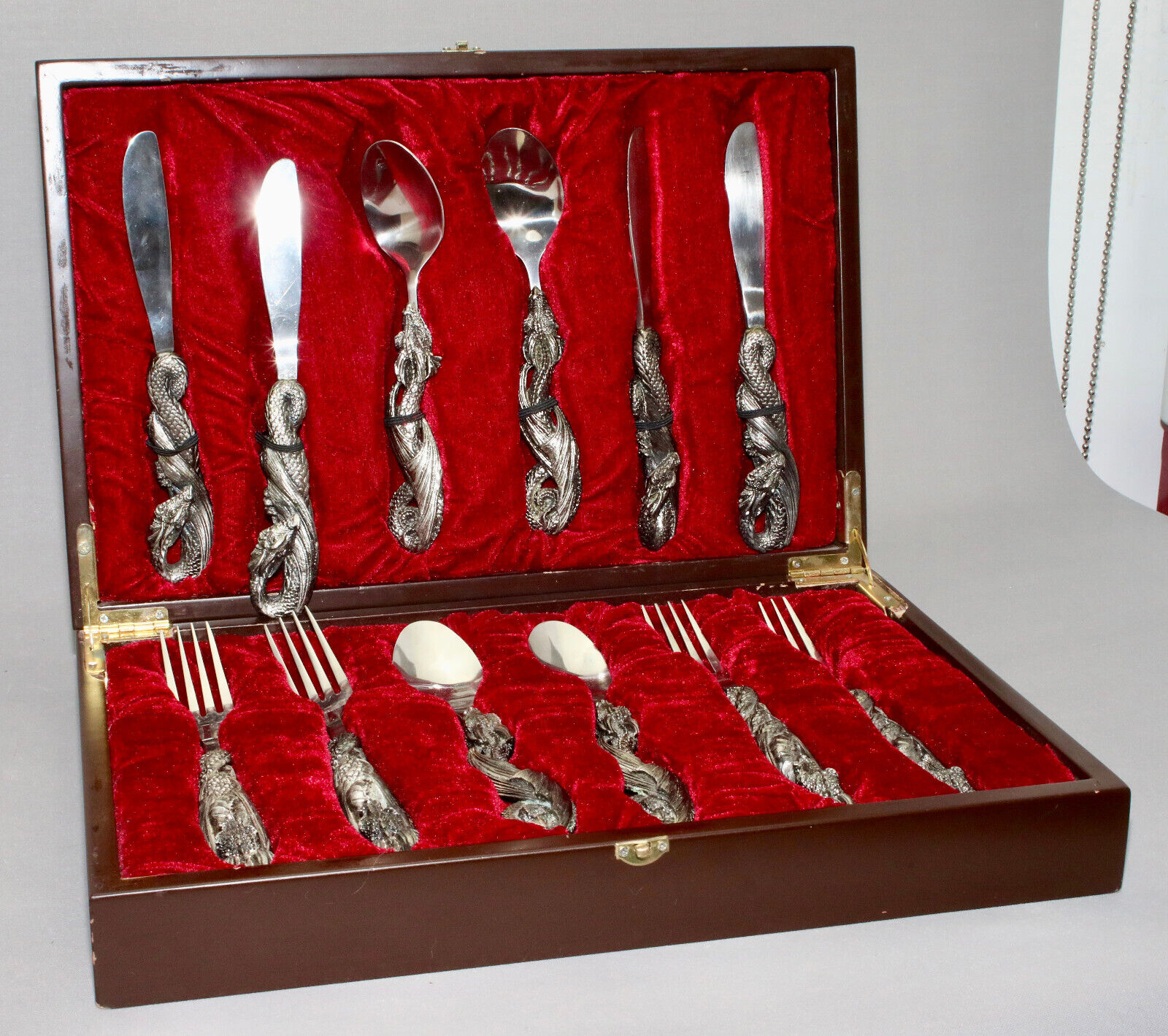 Alchemy Gothic Wyverex Dragon Canteen of Cutlery Tableware Set 12 Piece Boxed