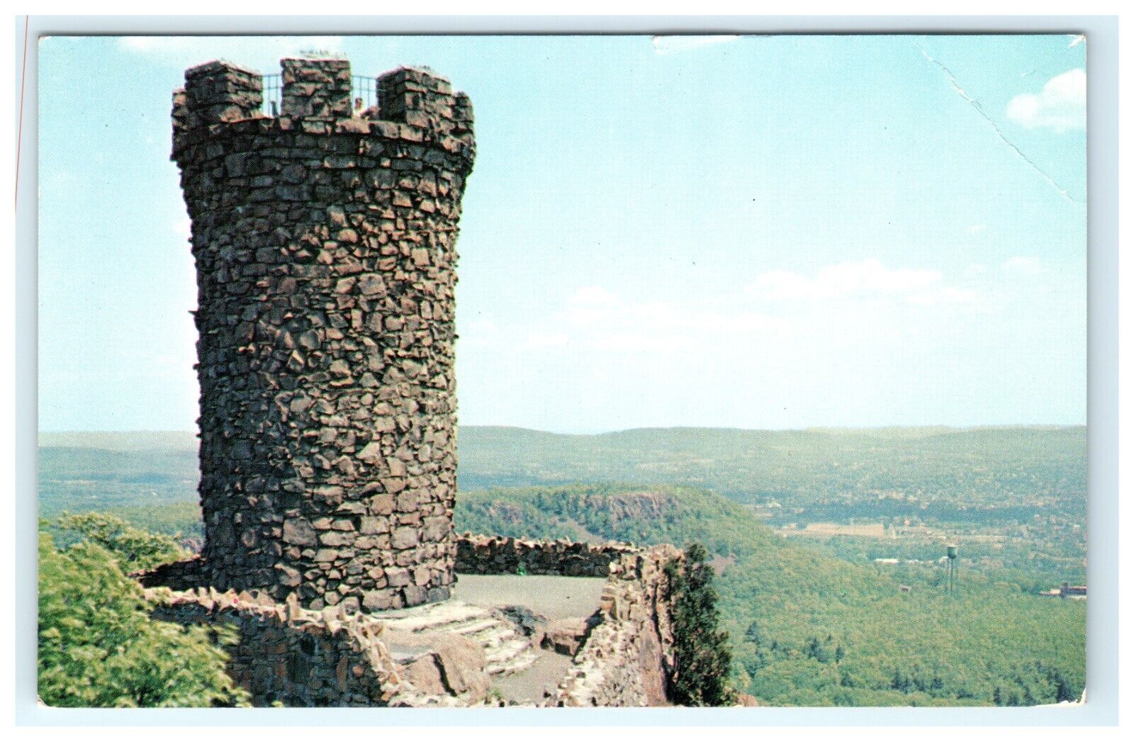 Castle Craig Meriden CT Connecticut Postcard View