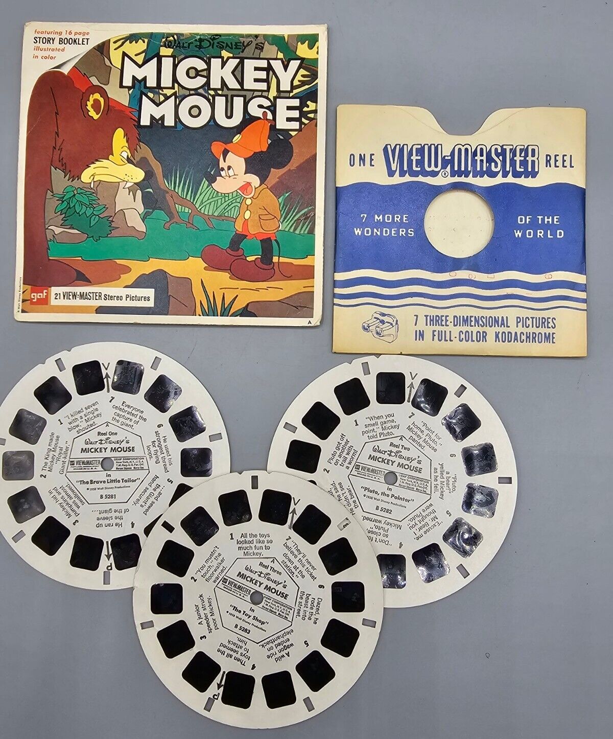 VTG 1958 View-Master Mickey Mouse \