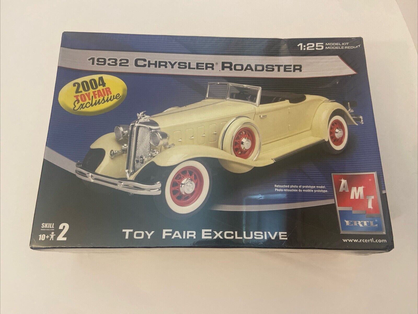 AMT 1932 Chrysler Roadster Toy Fair Exclusive Plastic Model Kit Factory Sealed