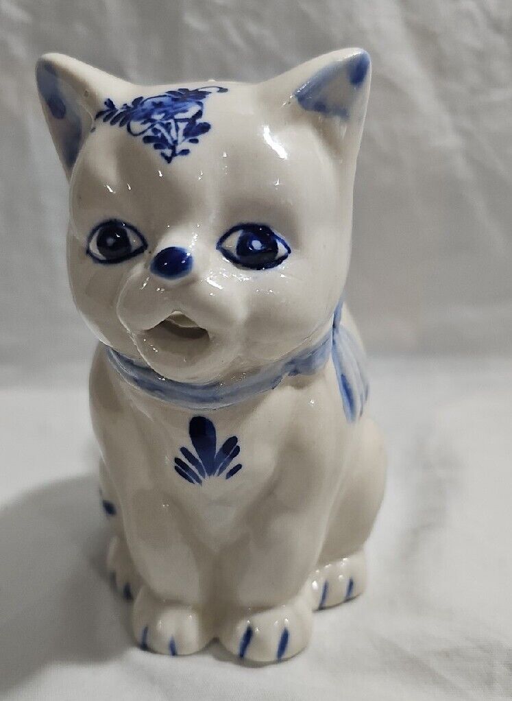 Kitty Cat Creamer Pitcher Porcelain Potery Blue White Vintage 4 5/8 Hand Painted
