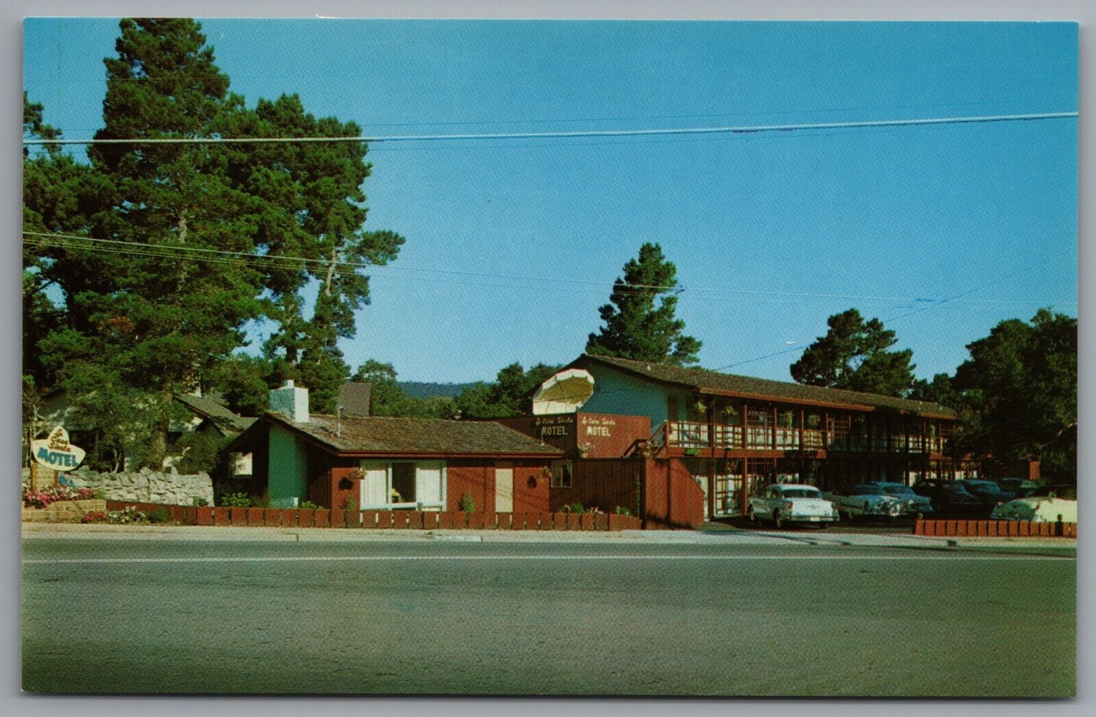 Monterey CA La Casa Siesta Motel 1182 Cass St Roadside c1958 Postcard