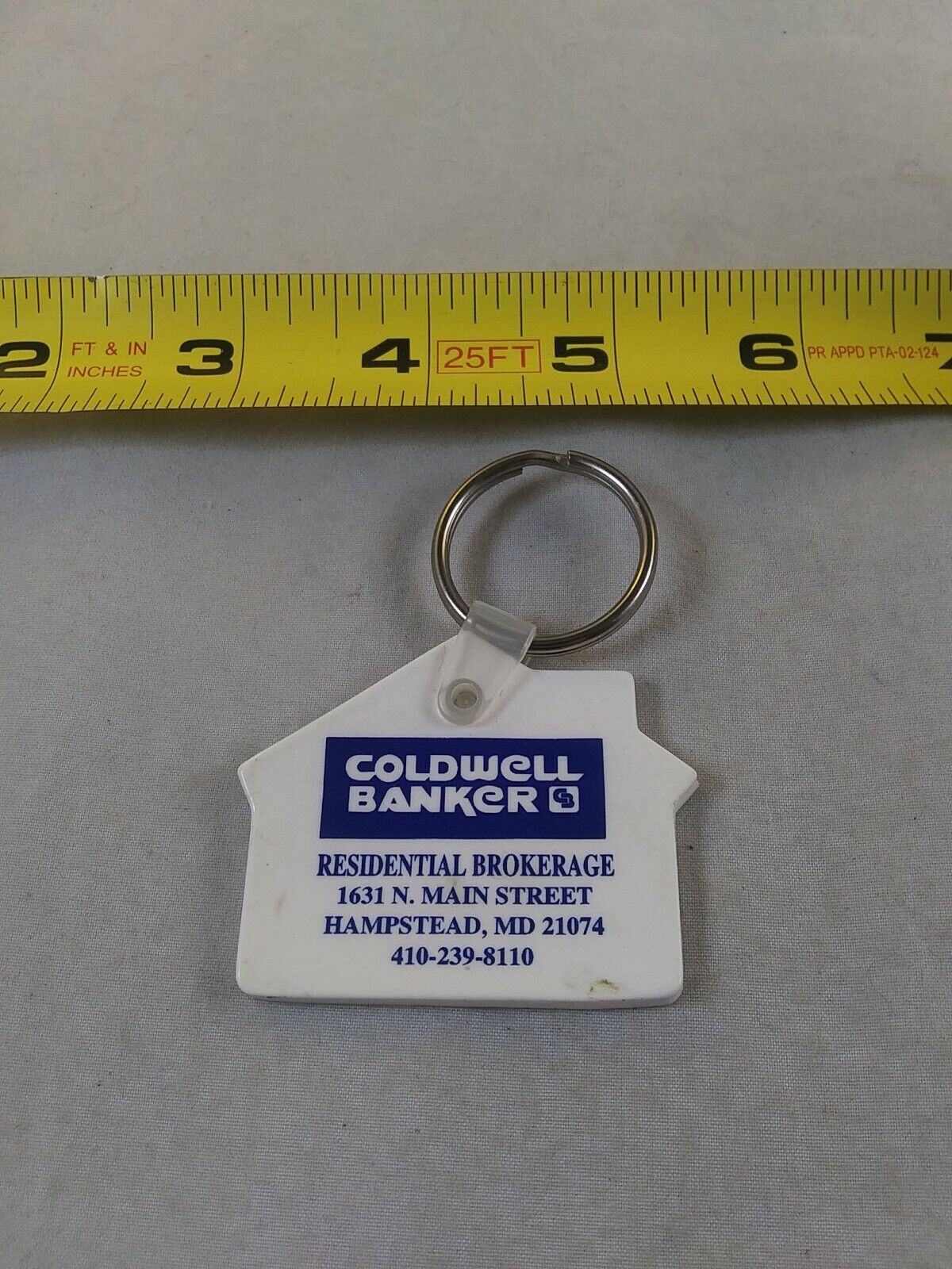Vintage Coldwell Banker Hempstead Maryland Keychain Key Ring Chain Fob *QQ62