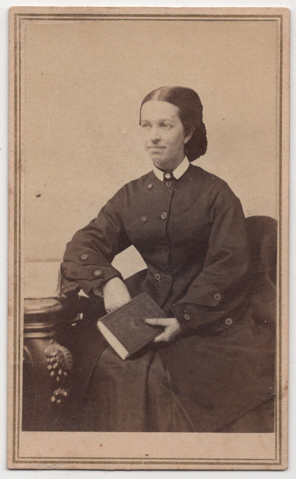 ANTIQUE CDV CIRCA 1860s 2C CIVIL WAR TAX STAMP LADY HOLDING BOOK BOSTON MASS.