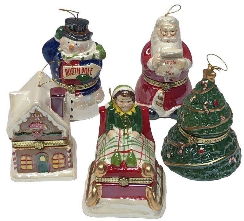 Set Of 5 Mr Christmas Musical & Motion Hinged Trinket  Ornaments & Gift  Bags