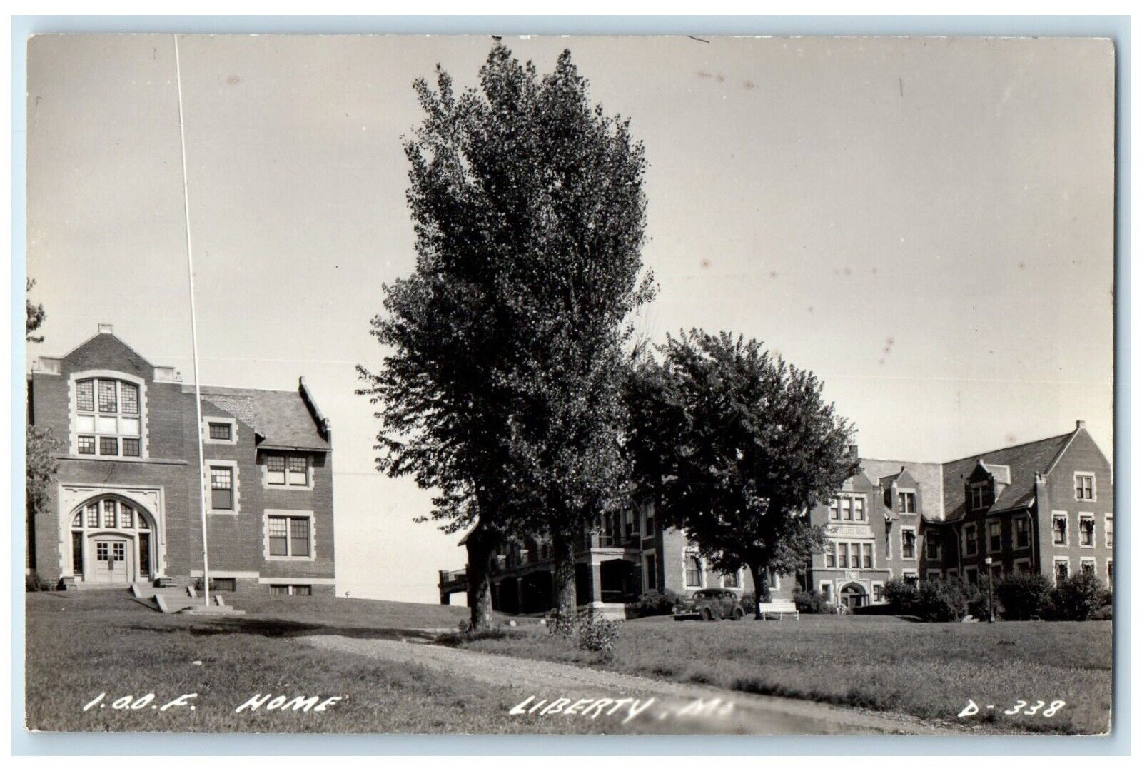 c1940\'s View Of IOOF Home Liberty Missouri MO RPPC Photo Vintage Postcard