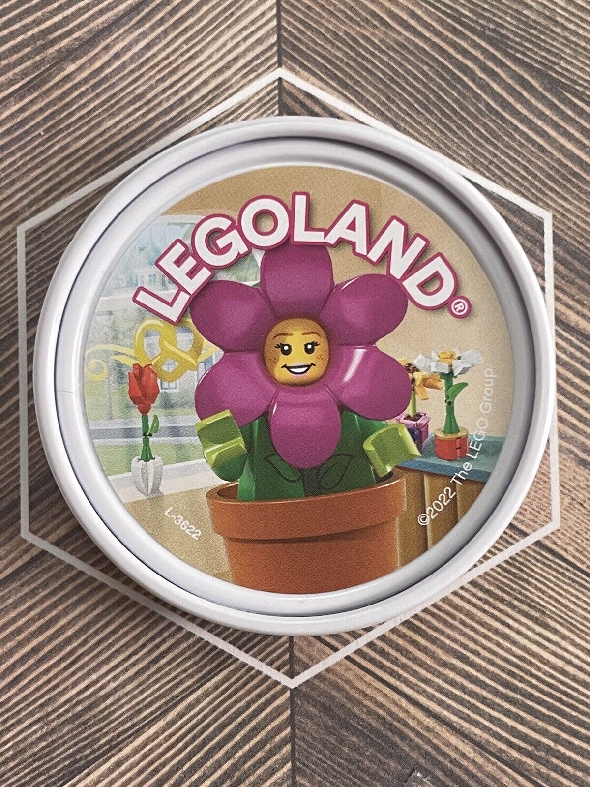 Flowerpot Legoland California Pop Badge Collectible