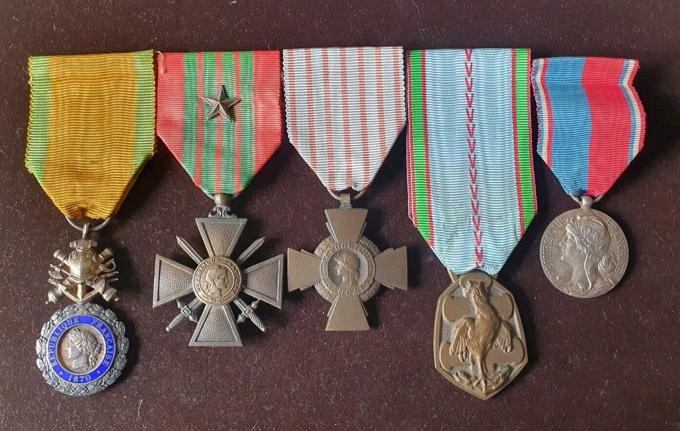 Lot of 5 1939-1945 WWII Medals