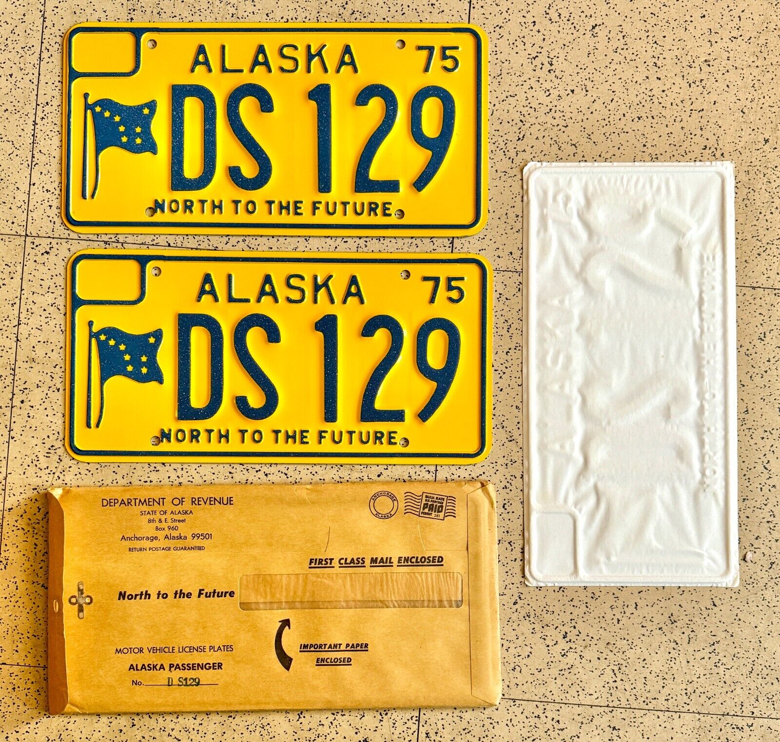 1975 ALASKA license plates PAIRS – UNUSED OUTSTANDING vintage antique auto tags