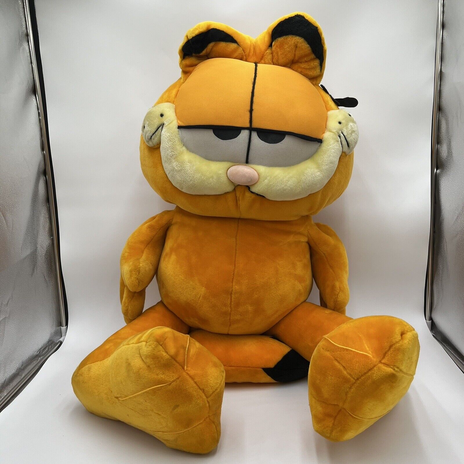 Big Jumbo Garfield The Cat Paws Play-By-Play Plush 42” Inches “Official” Rare