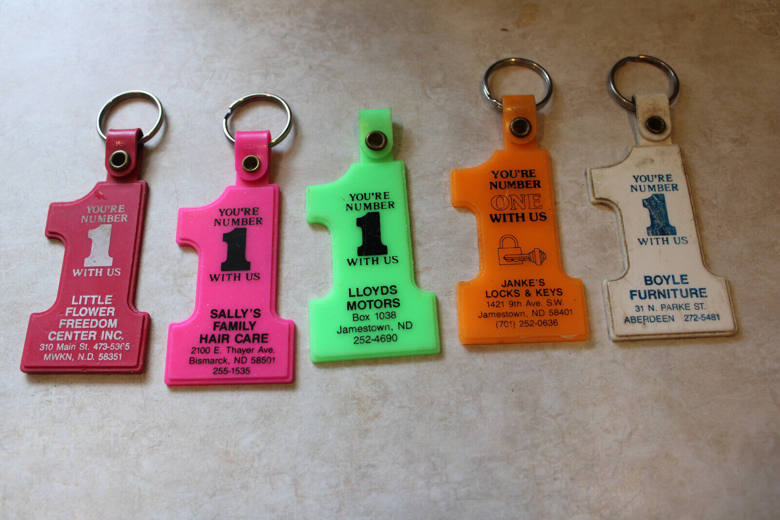 VINTAGE LOT OF (5) RUBBER KEY CHAIN FOBS