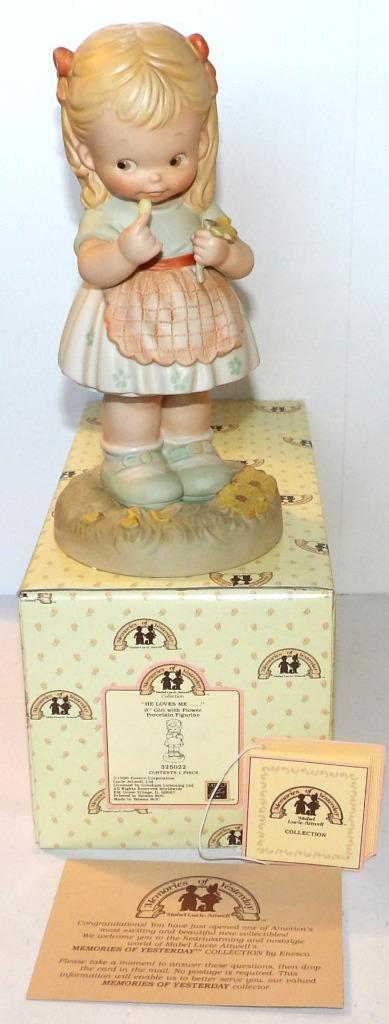 Enesco Memories of Yesterday Porcelain Figurine HE LOVES ME 1990 Lucie Atwell