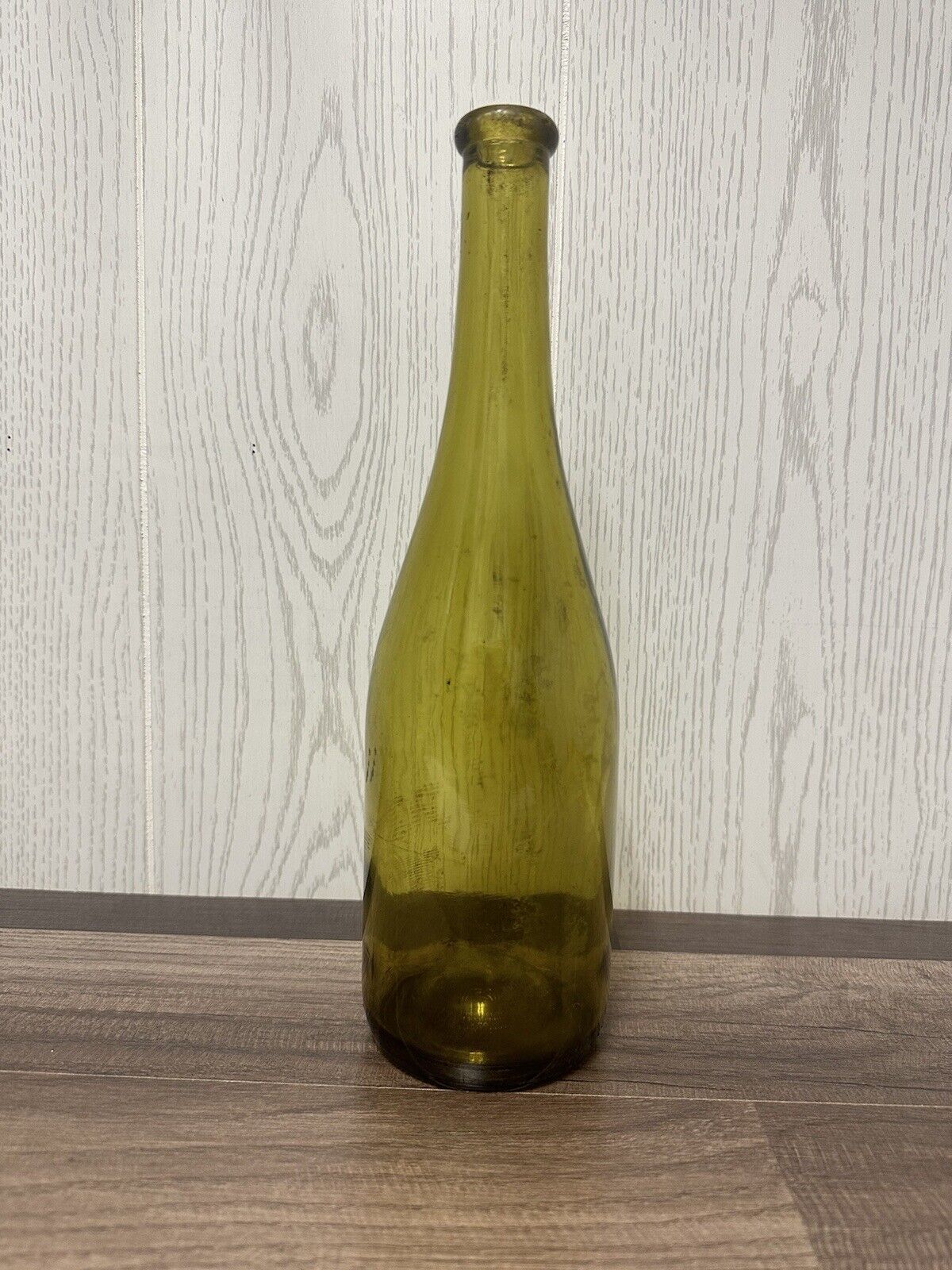 Antique/Vintage Green Wine Bottle
