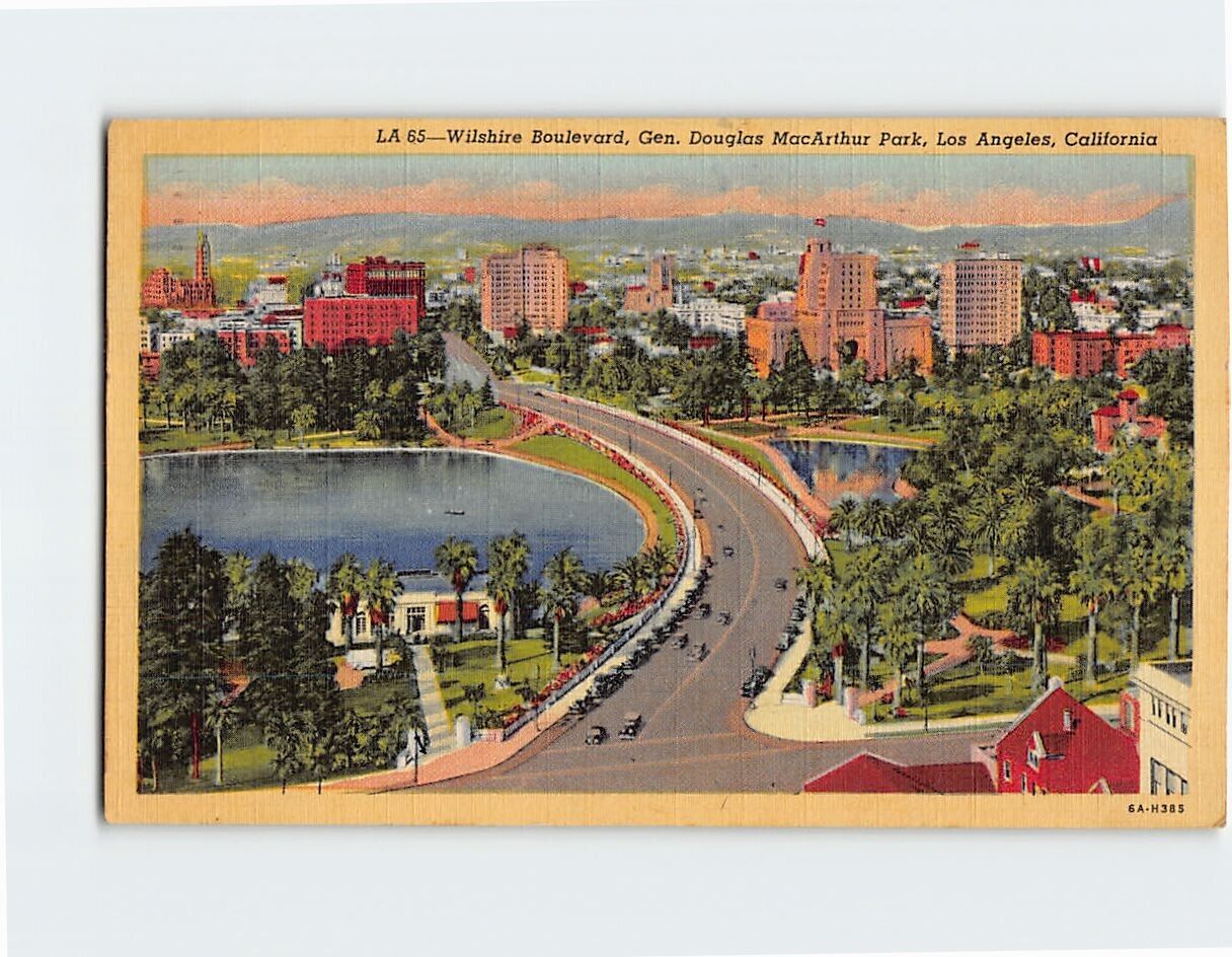 Postcard Wilshire Boulevard Gen. MacArthur Park Los Angeles California USA