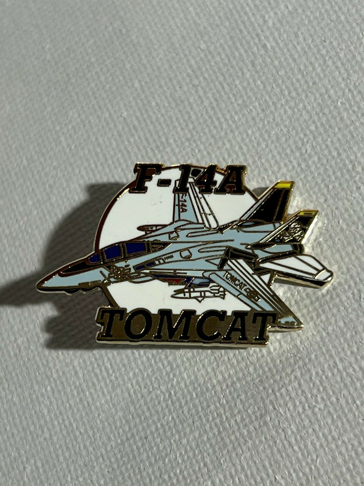 US NAVY F-14A TOMCAT AIRCRAFT MILITARY HAT PIN MEASURES 1 1/2 INCHES