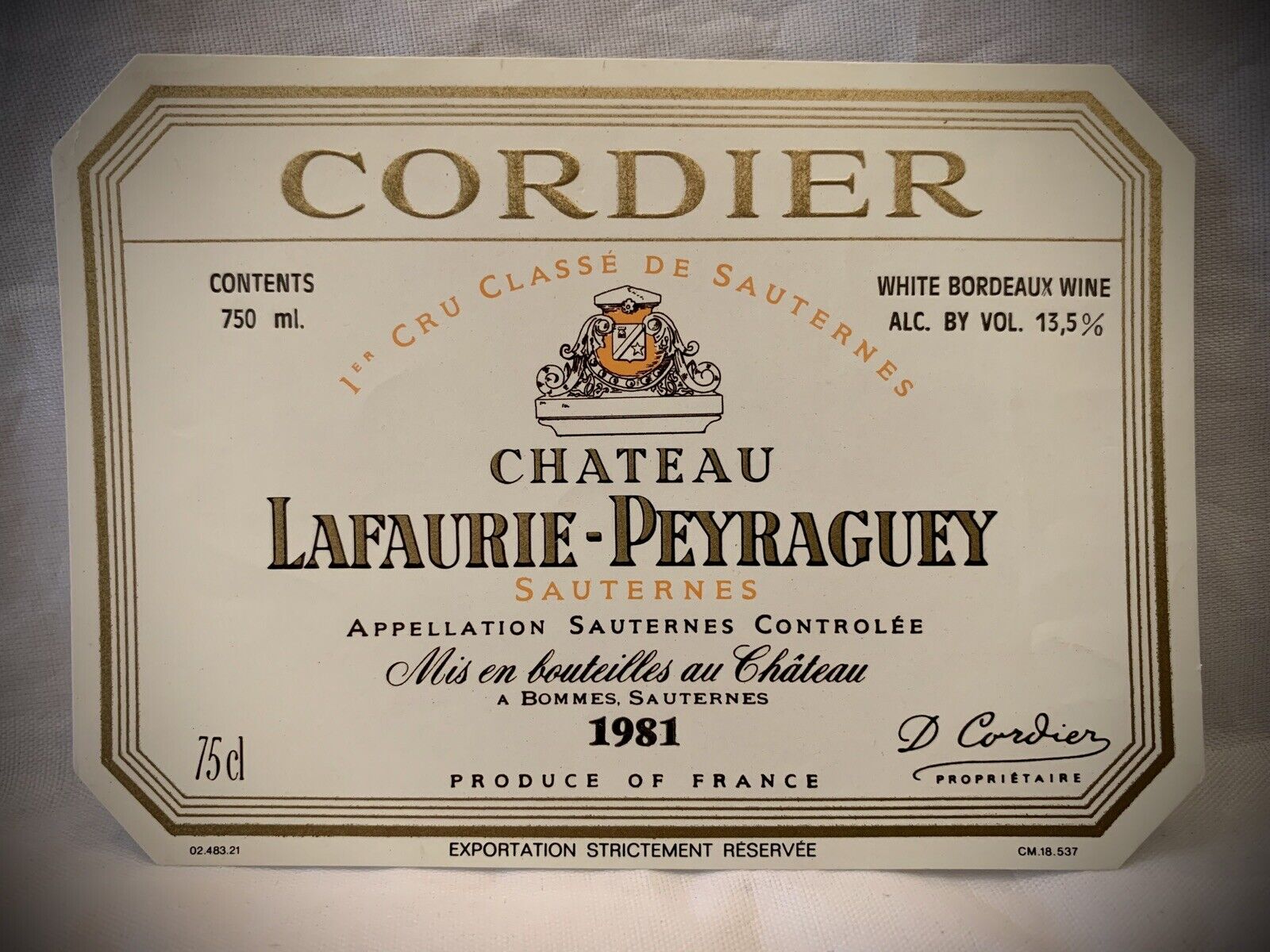WINE LABEL - Vintage 1981 Château Lafaurie-Peyraguey - SAUTERNES