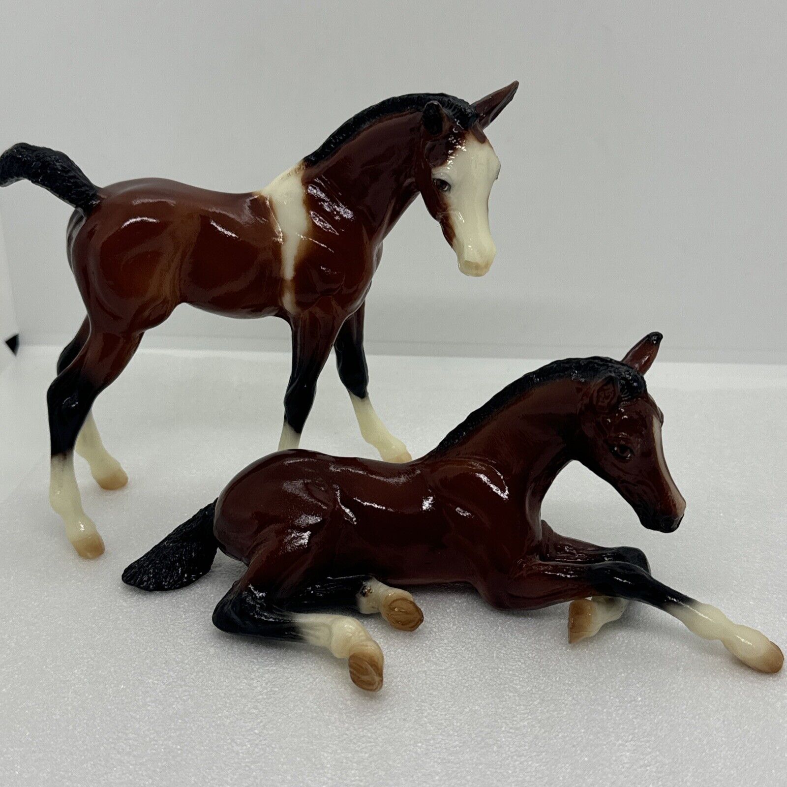 Breyer Cricket and Willow 1999 Tour Model Only 1500 made Glossy Pair Of 2