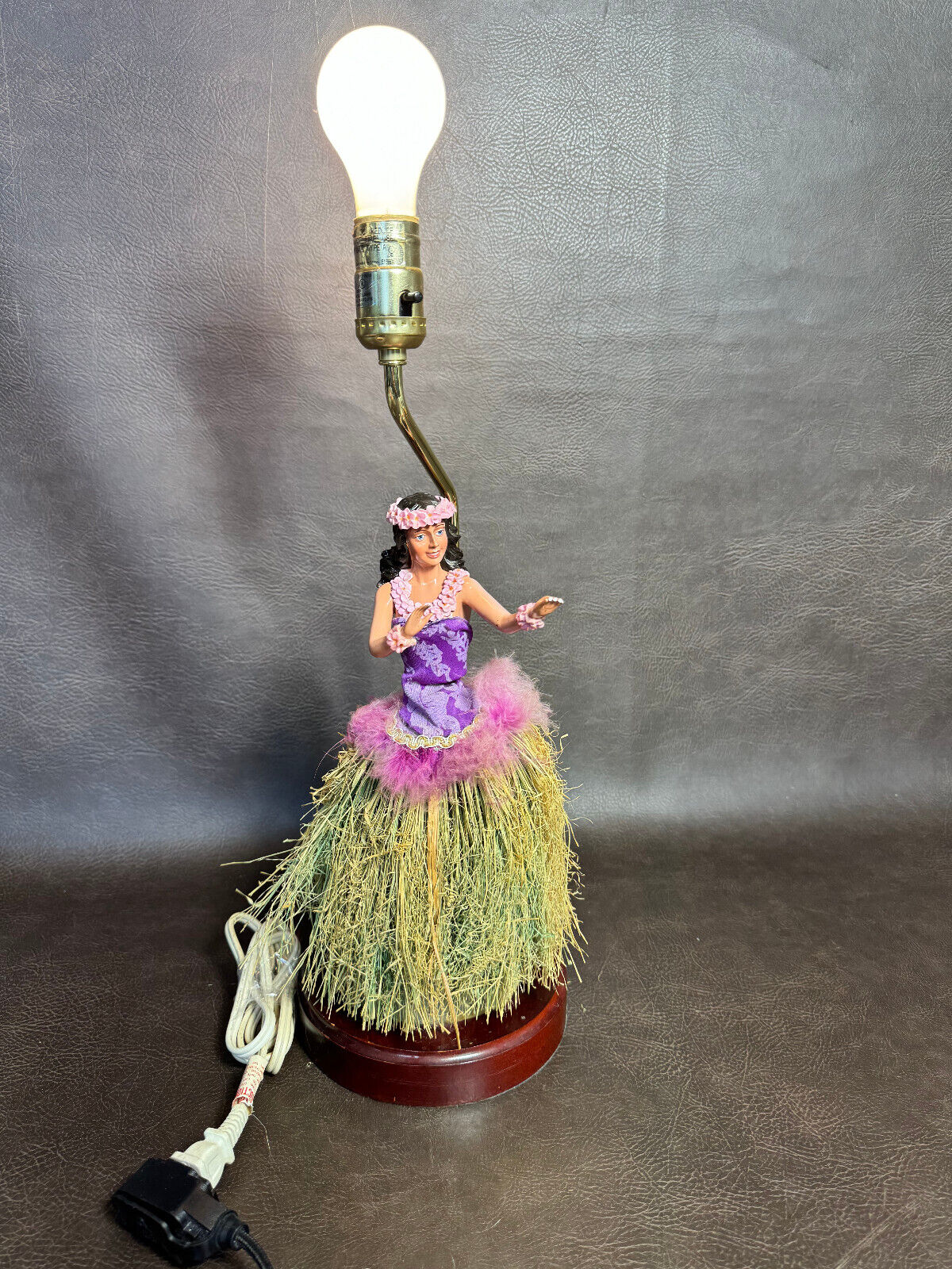 Vintage Mid Century Hula Dancer Girl Lamp Light Hawaiian GrassSkirt Tiki Bar MCM