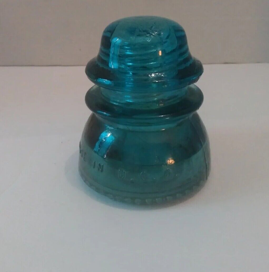 Antique Vintage blue / teal Hemingray No 42 Glass Insulator GUC