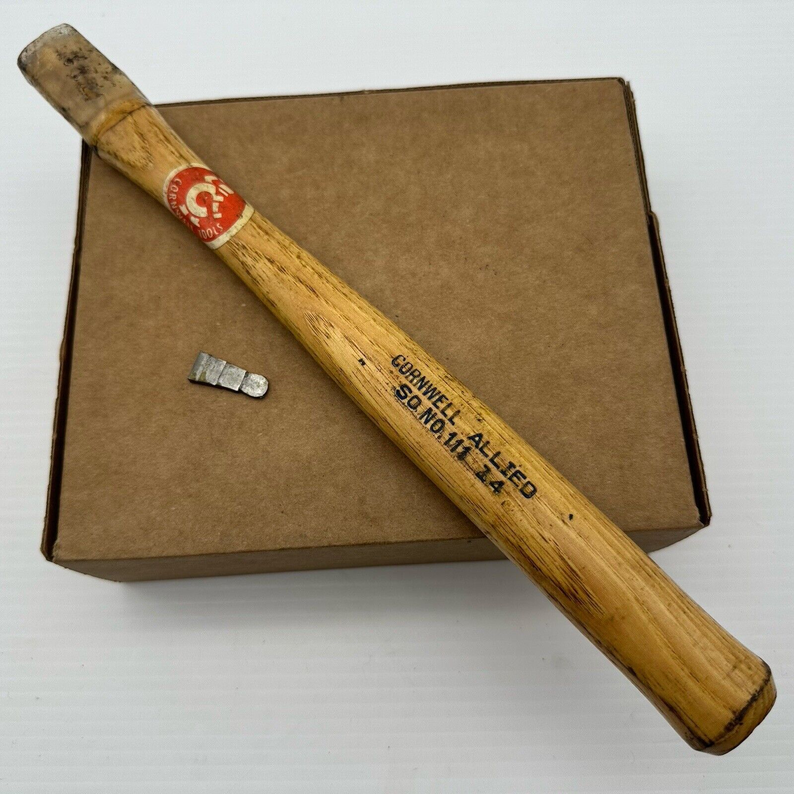 Vintage Unused Cornwell Tools Allied So #111 14” Wooden Hammer Handle