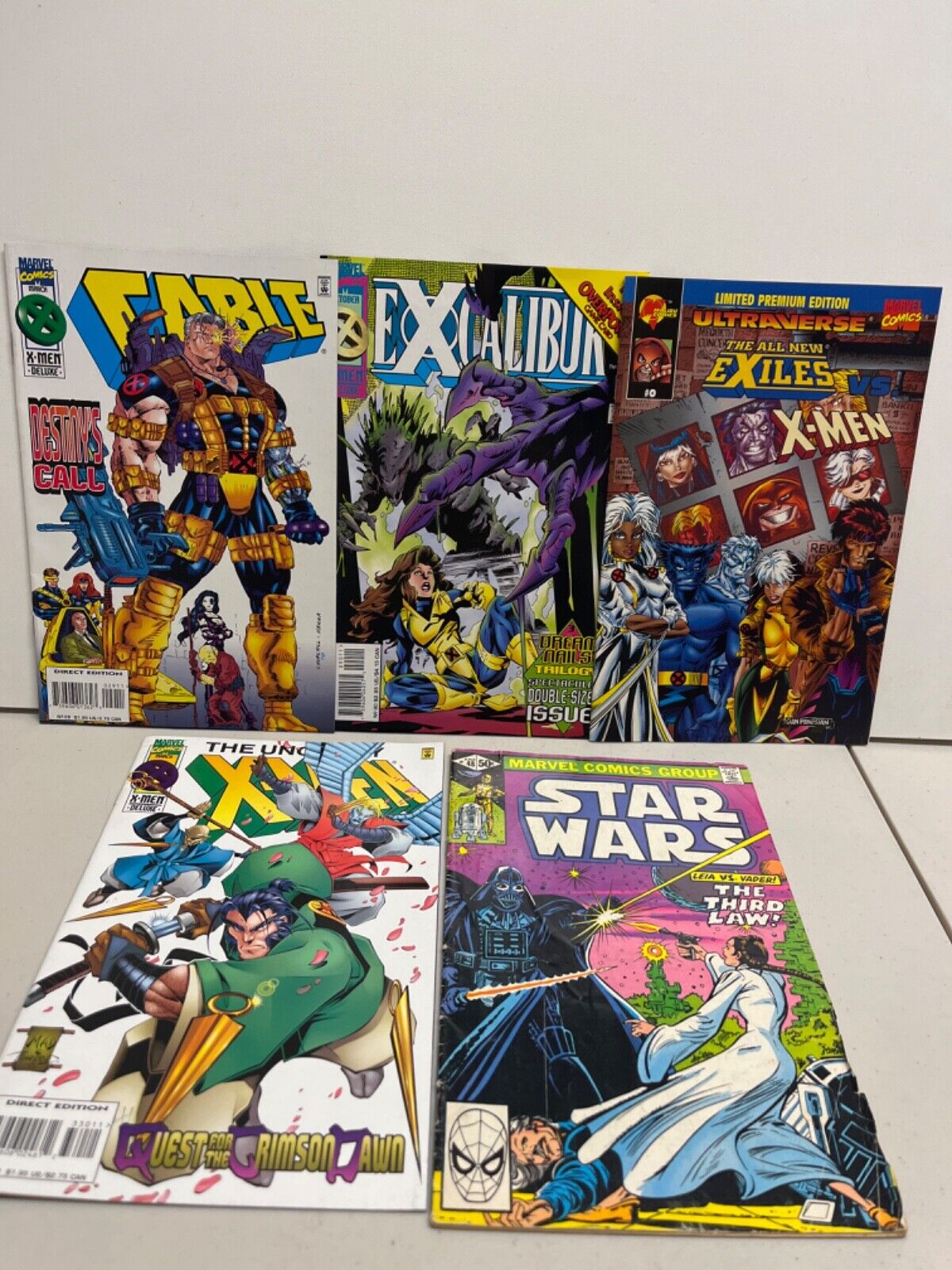 Comic Books Mixed Lot of 5-Star Wars Leia Vs Vader, Exiles, Exaclibur, X-men