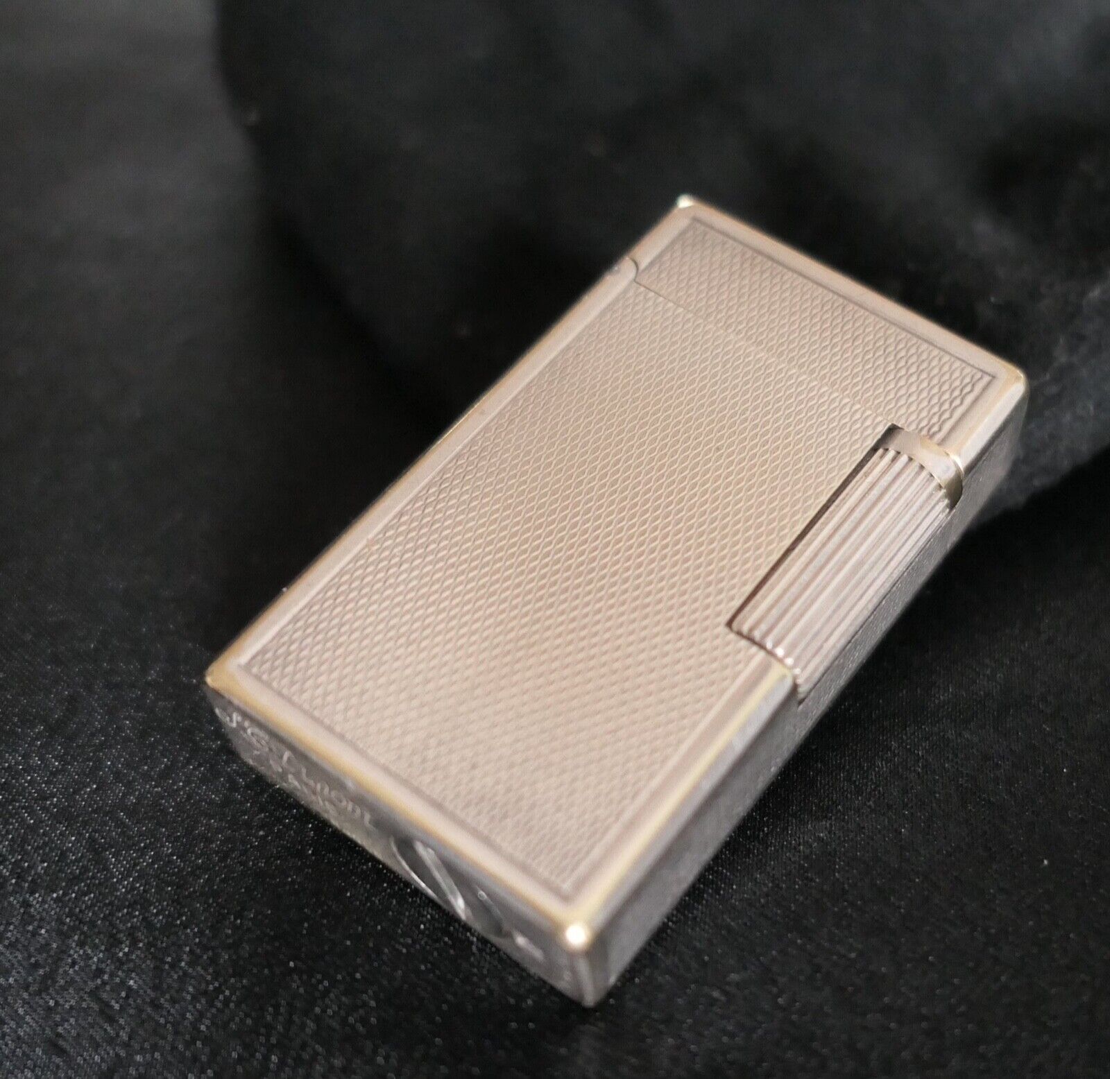 ST Dupont Model D 57 Silver Lighter No. G 3234 TB Lighter Collector Condition
