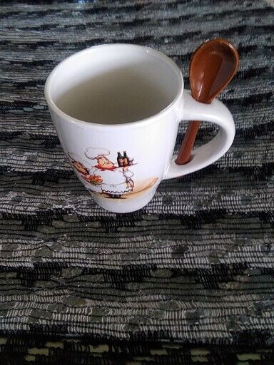 Trisha Chef\'s Coffee Mug With Spoon 