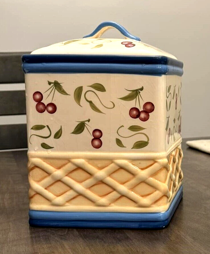 Vintage Country Style Hand Painted Ceramic Cookie Jar/Canister