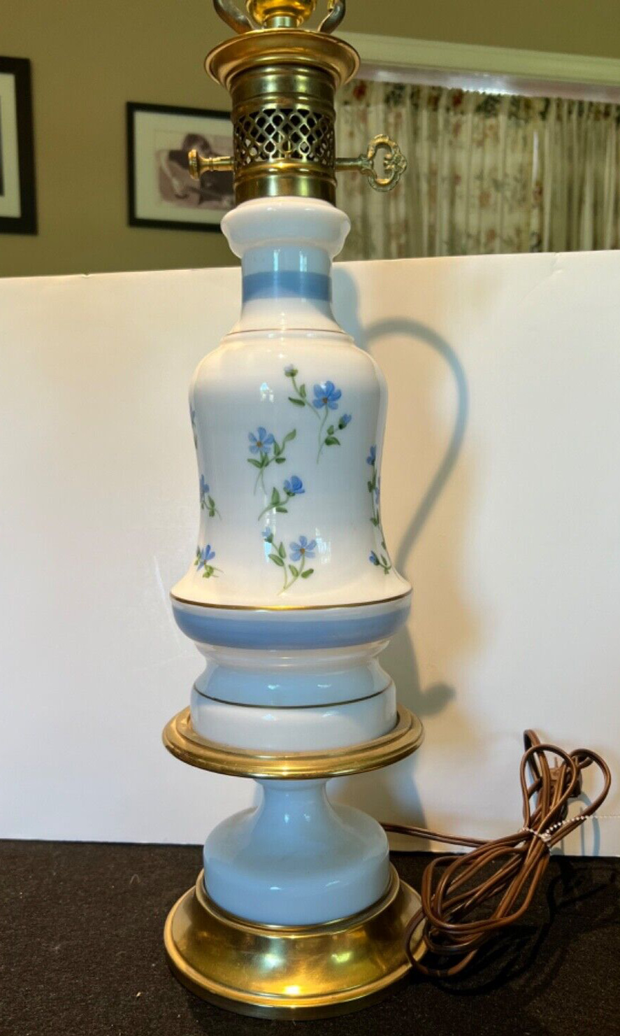 Vintage MCM Warren Kessler glass opalene table lamp blue painted flowers brass