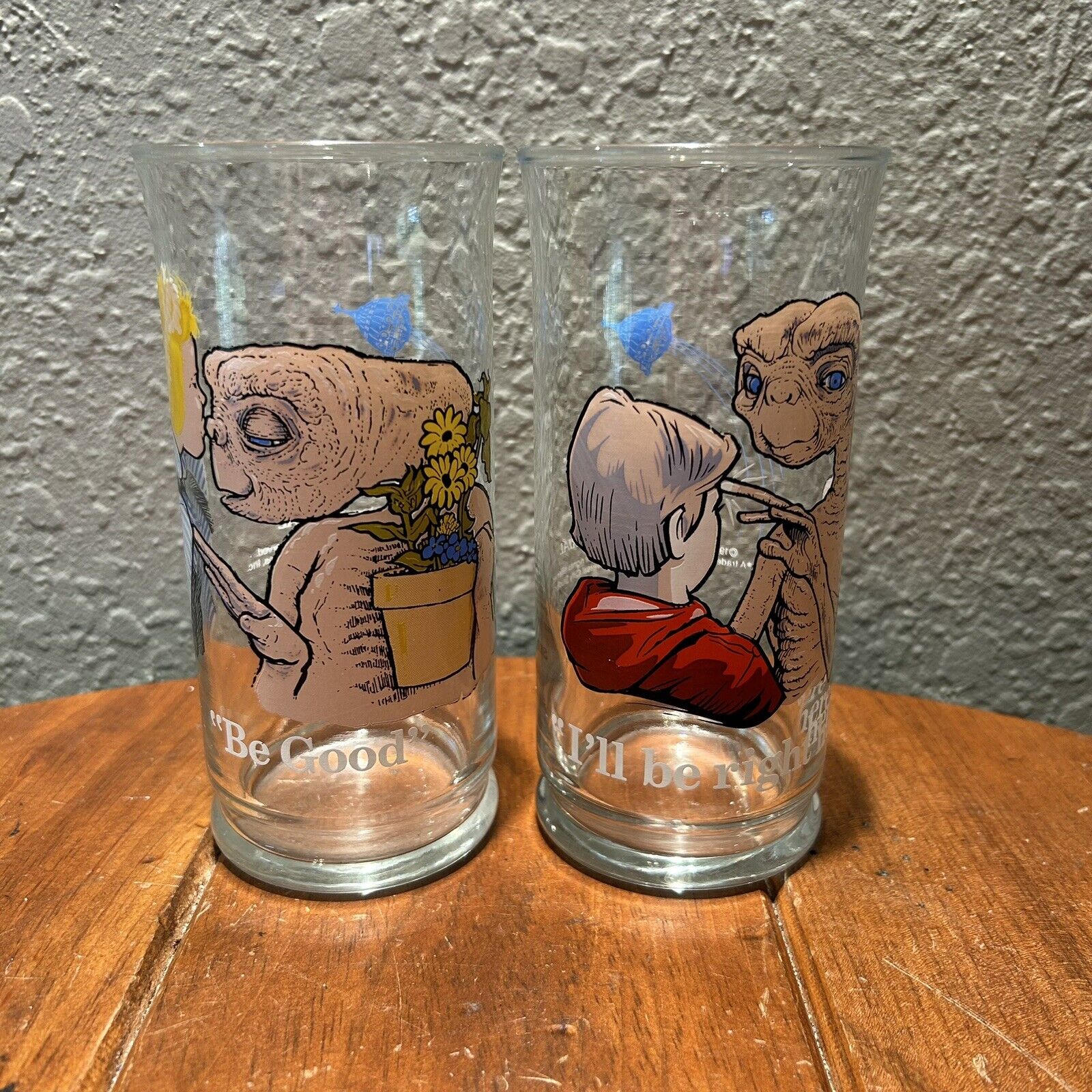 Vintage  E. T. Glasses Pizza Hut 1982 Collector’s Series Set Of 2
