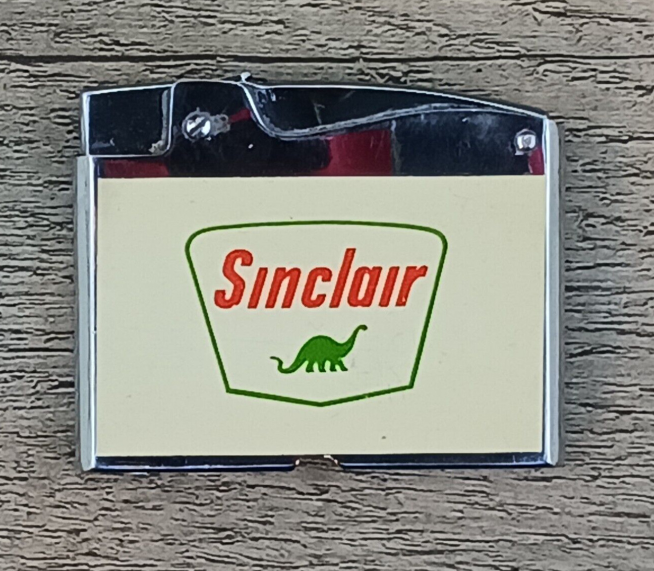Vintage Modern deLuxe Sinclair Gas/Oil Cigarette Lighter