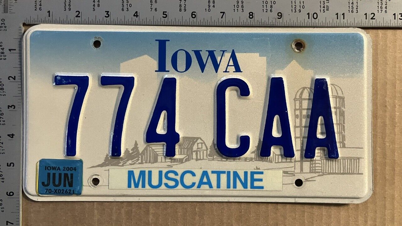2004 Iowa license plate 774 CAA YOM DMV Muscatine FARM SCENE 14435
