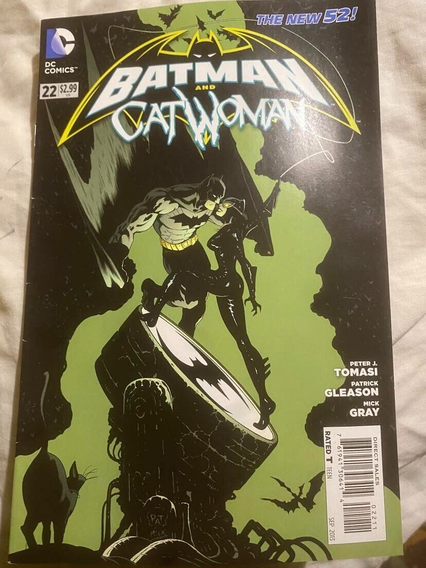 DC New 52 Batman Catwoman # 22 2013