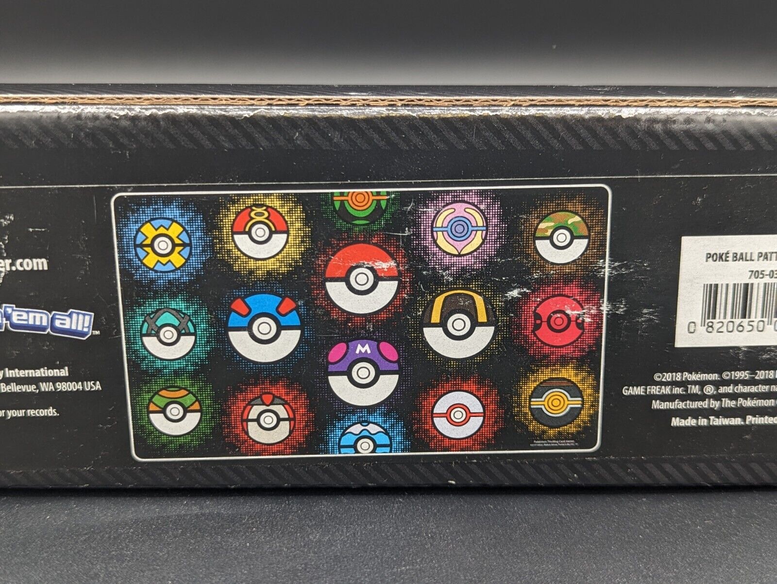 Rare 2018 Pokemon Center Pokeball Pattern Playmat New In Box