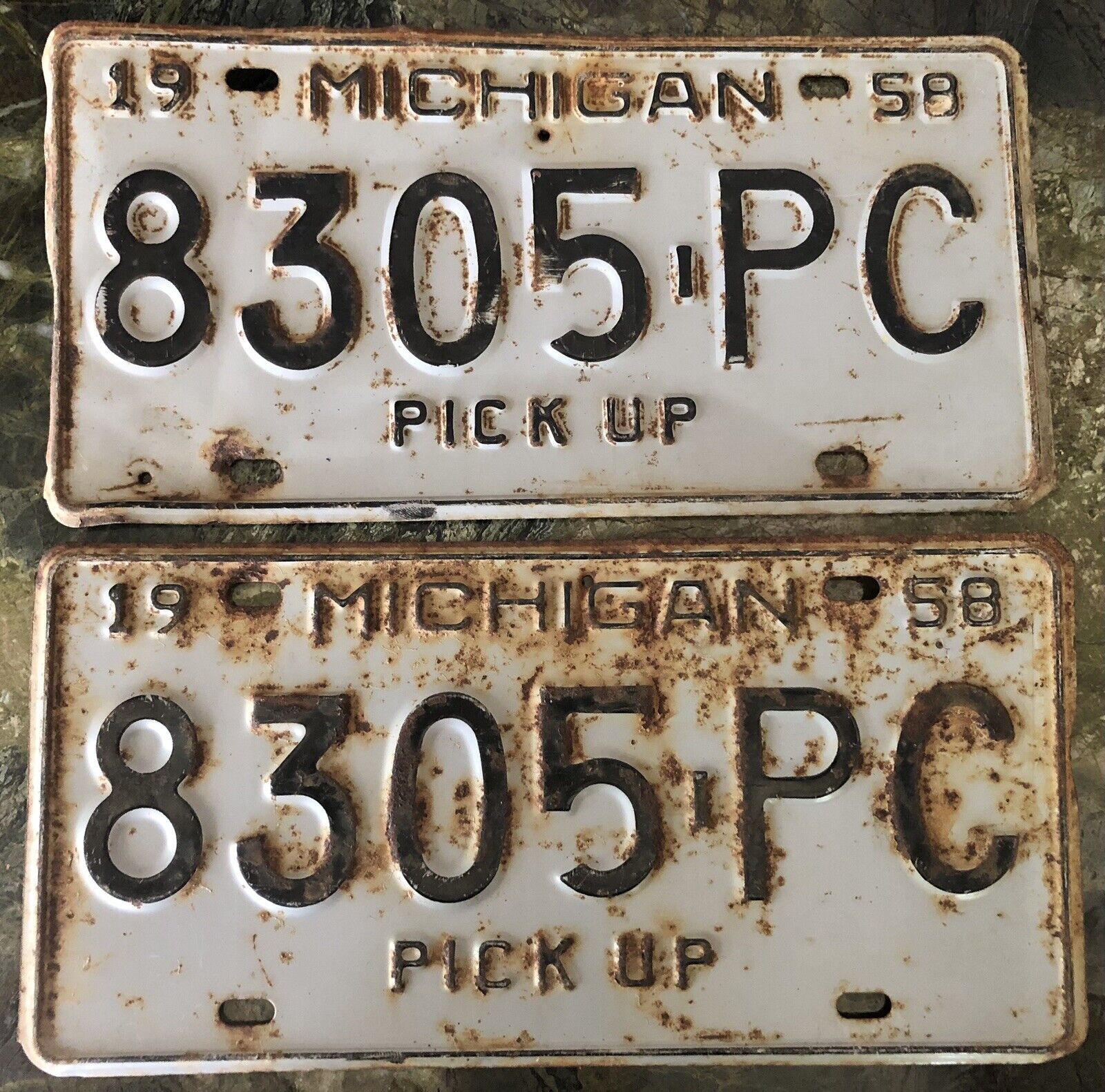 1958 Michigan Pickup License Plate Pair