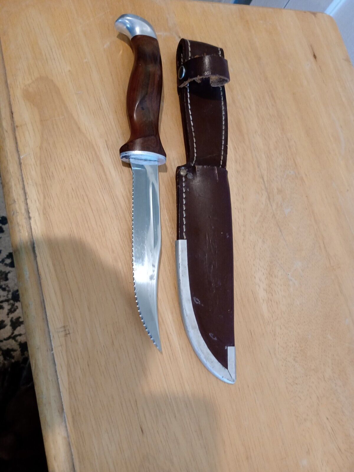 Cutco 1069 serrated Hunting knife and sheath USA