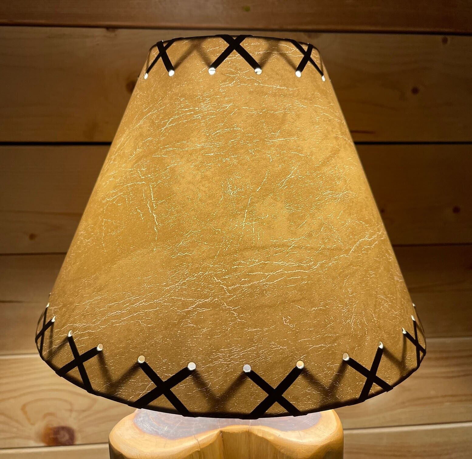 Rustic FAUX Leather Hardback Round Lamp Shade - 12\