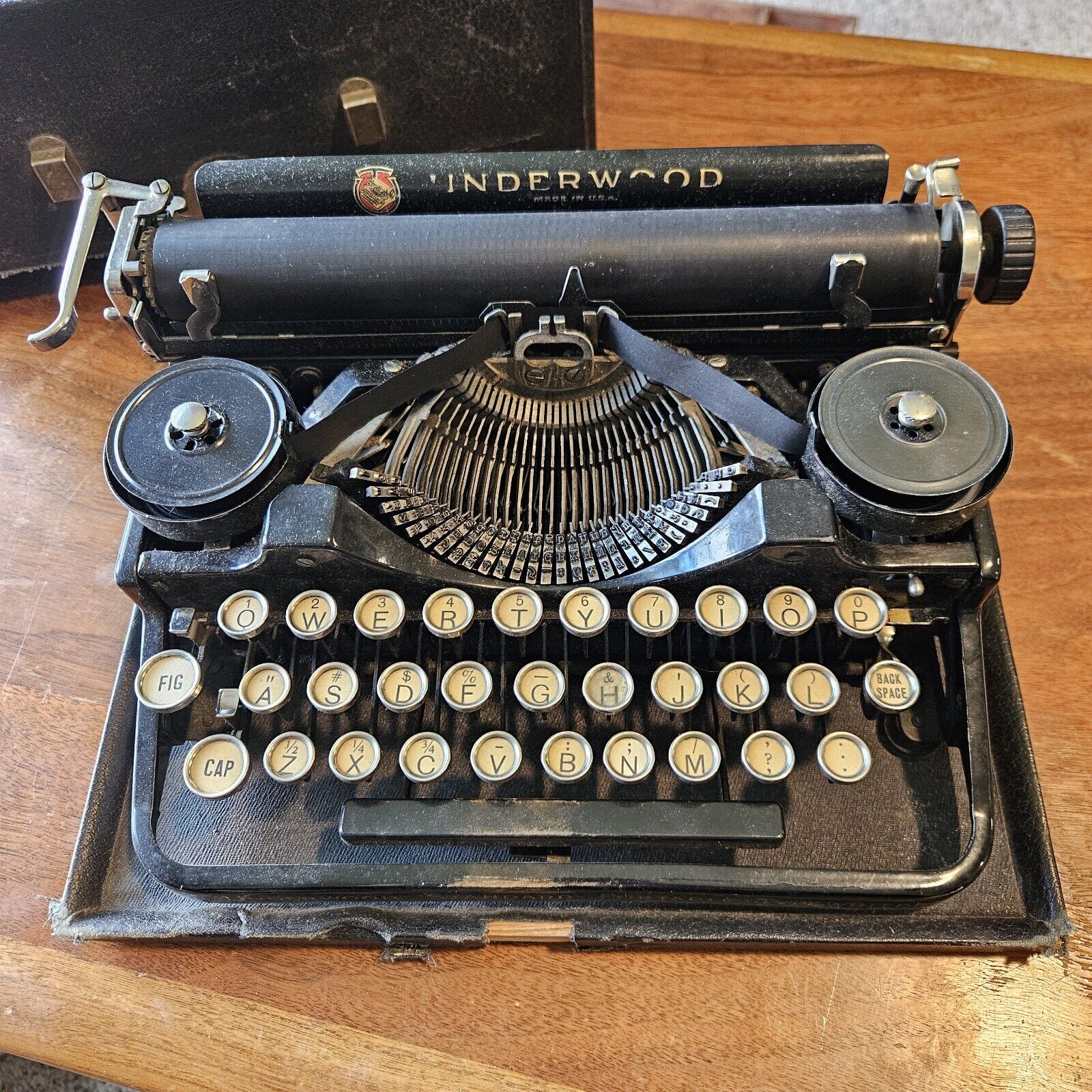 Vintage 1927 Underwood Standard Portable 3 Bank Typewriter 