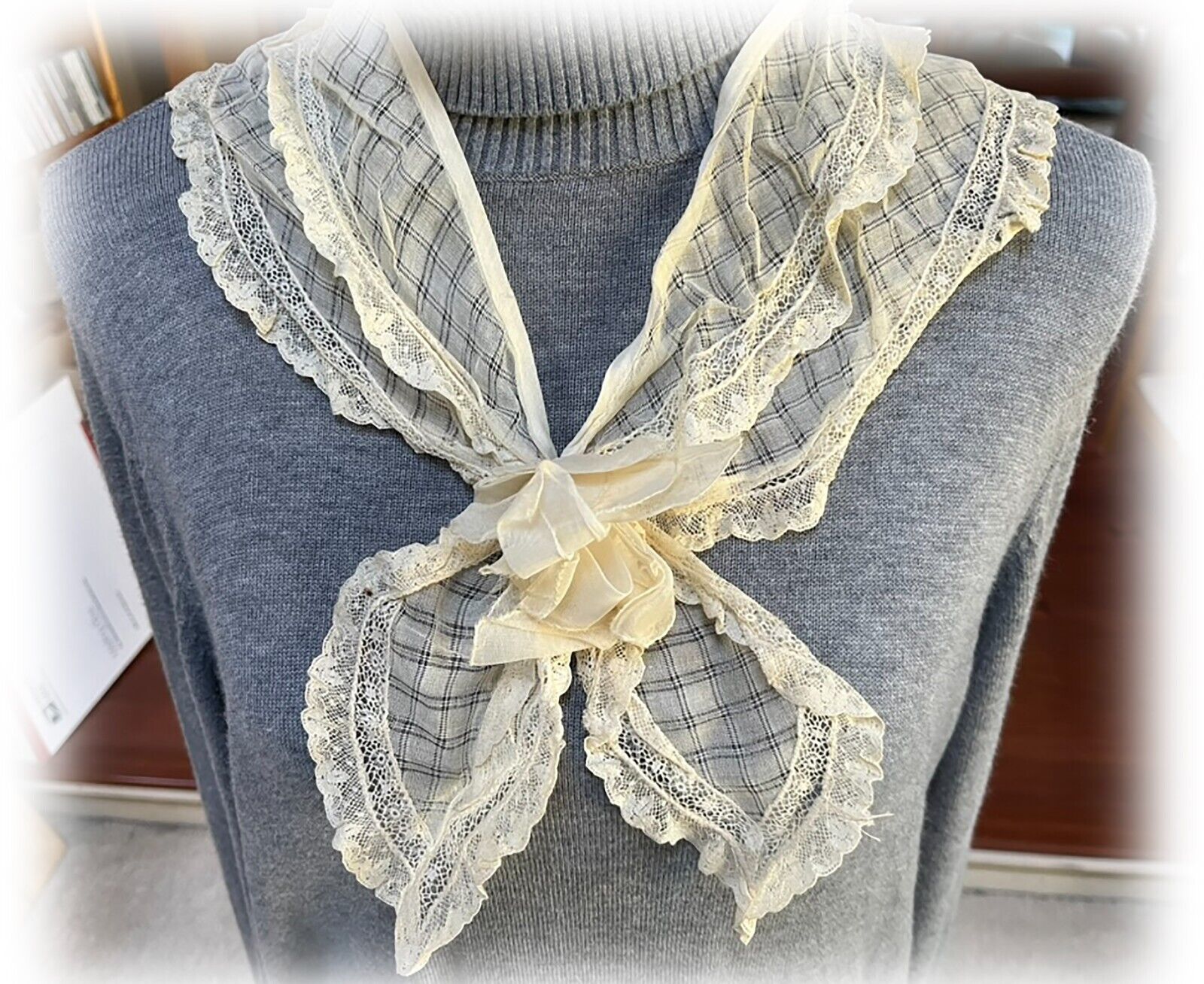 Antique Victorian Edwardian Ivory Lace Scarf Collar Checkered Lace with Ruffle