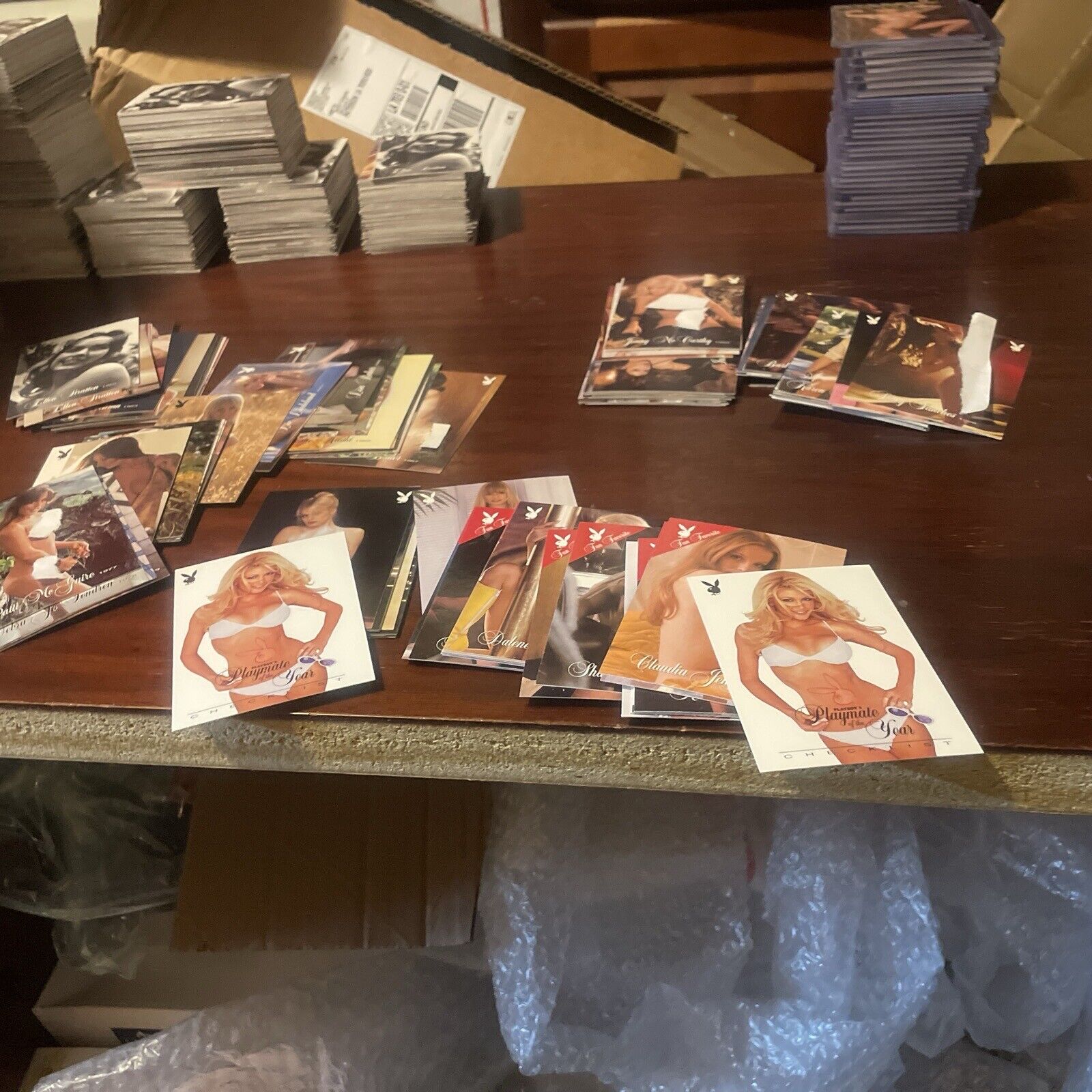 2003 Playboy Playmate Of The Year Base Card Set, 100 Cards