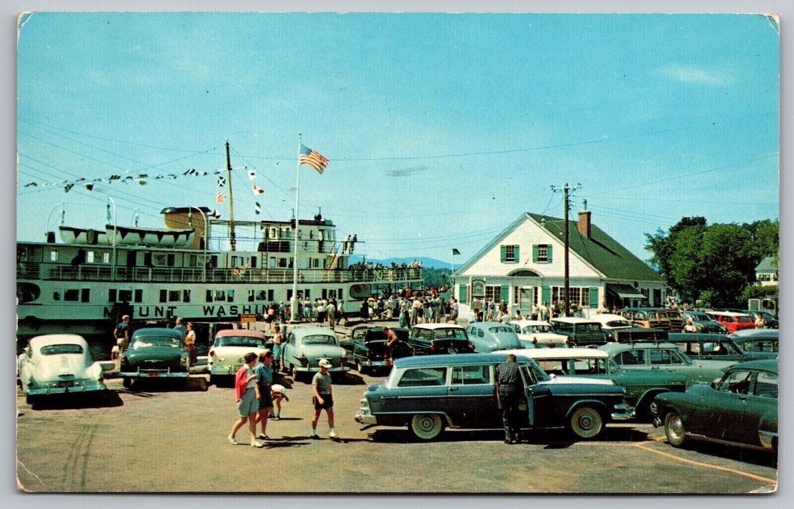 MV Mount Washington Dockside Wolfeboro New Hampshire American Flag WOB Postcard