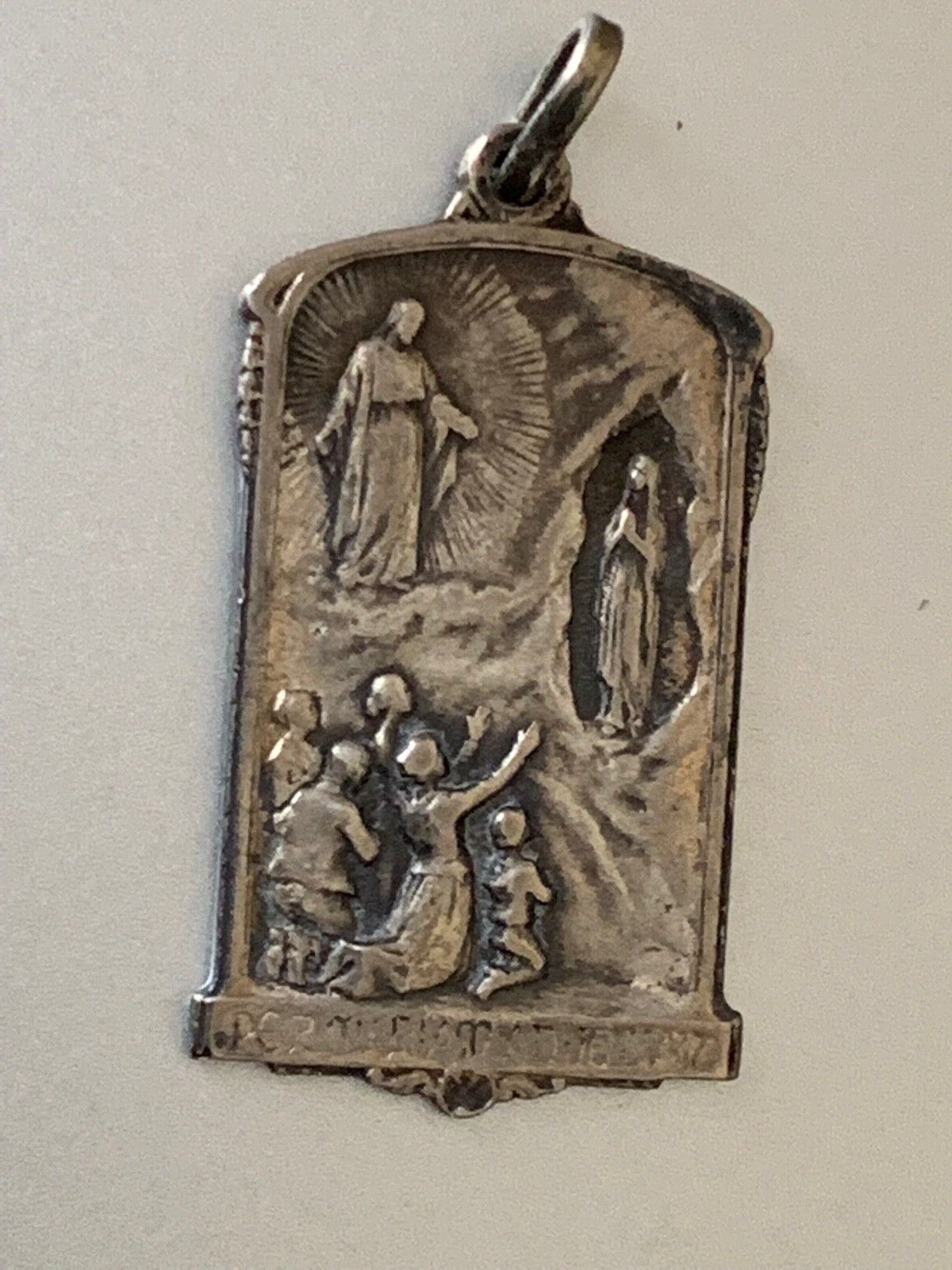 Antique Sterling Silver Pendant - IMMACULEE CONCEPTION text on the back 2.5cm
