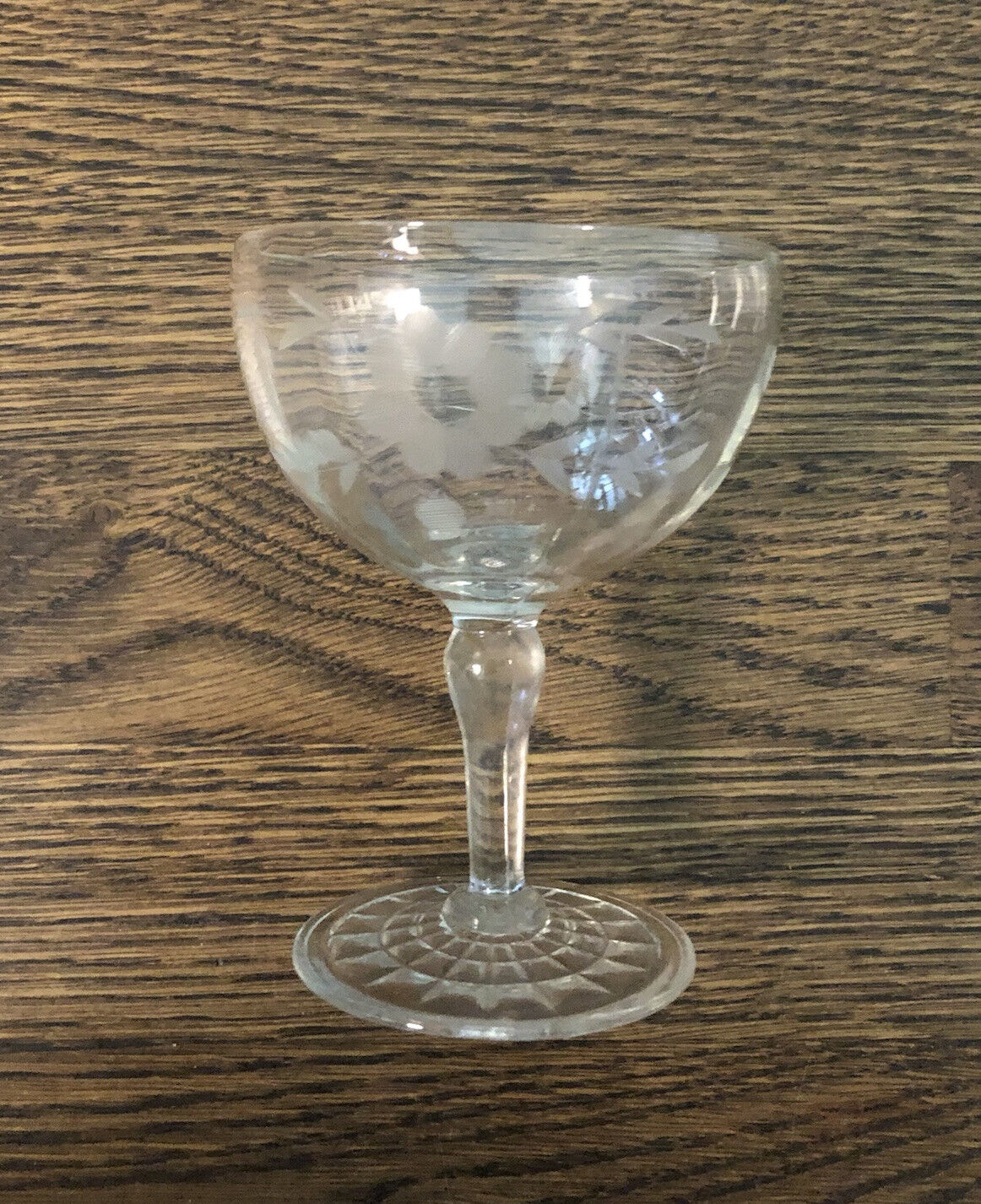 ONE Vintage Floral Etched crystal Cocktail Coupe Sherbet glass Stemware 4-7/8”
