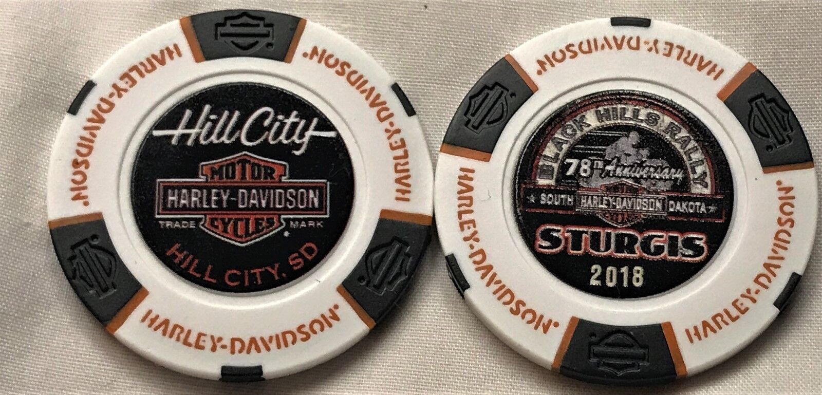 Hill City Harley-Davidson® in Hill City, SD 2018 Collector Poker Chip White/Blck